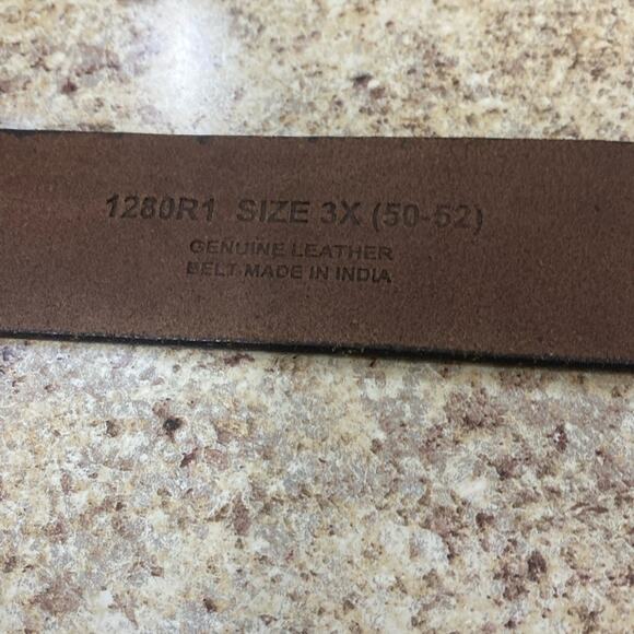 Vintage NWT men’s 3X (50-52) 7 hole punch black silver buckle belt - Picture 1 of 4